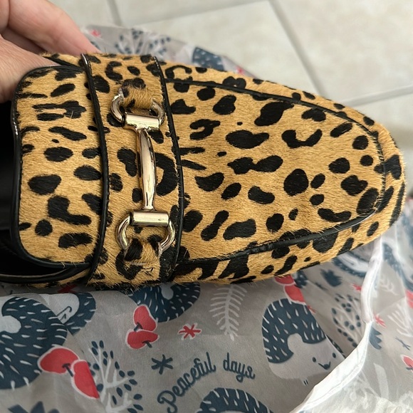 Steve Madden Leopard Print mules w gold bar - Picture 6 of 7